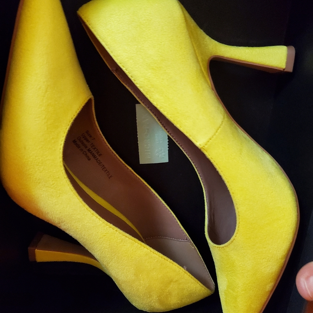 Ladies Shoes - Picture 5 of 13